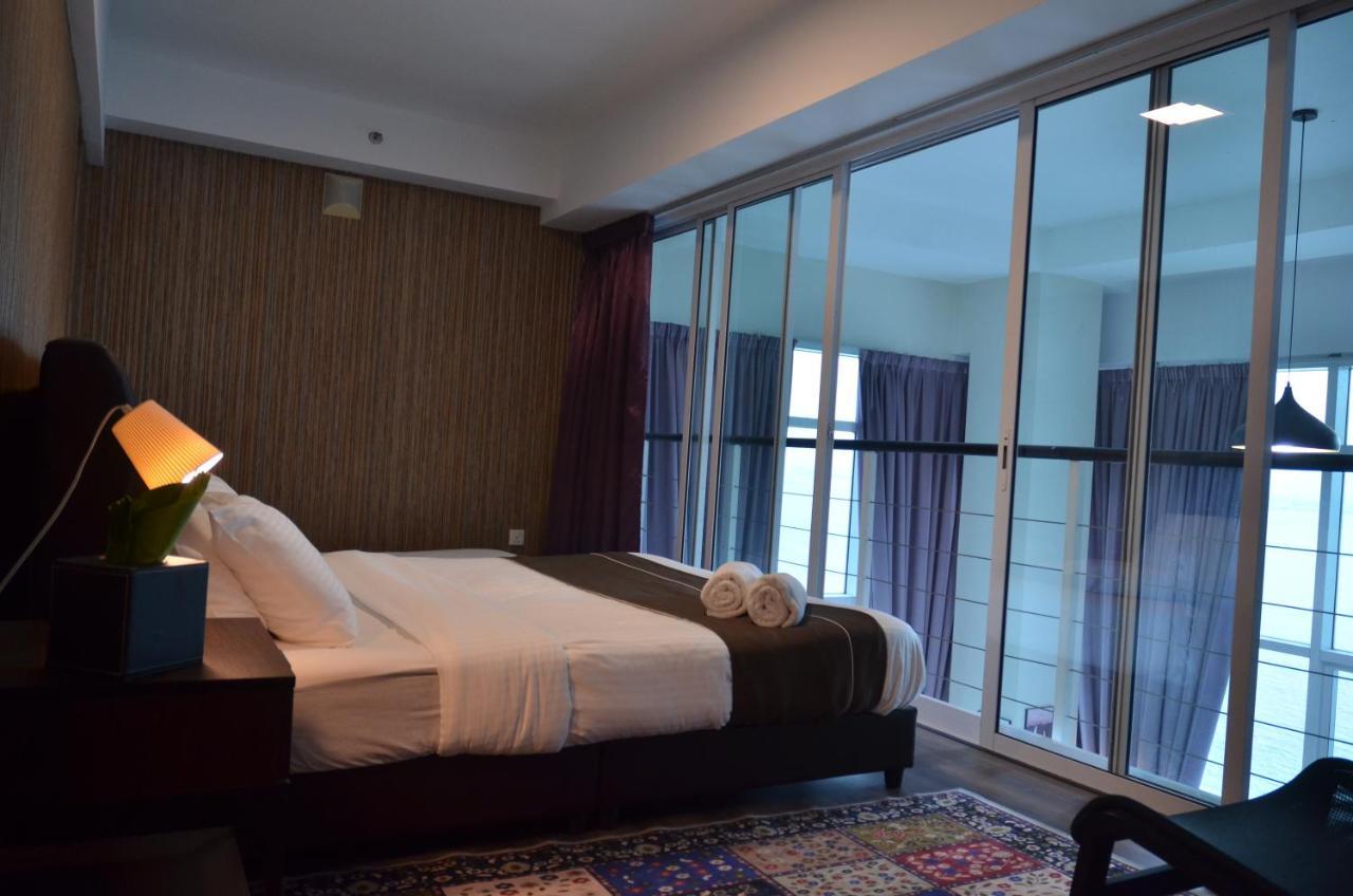 Maritime Suite Duplex Penang- Pemandangan Laut George Town Esterno foto